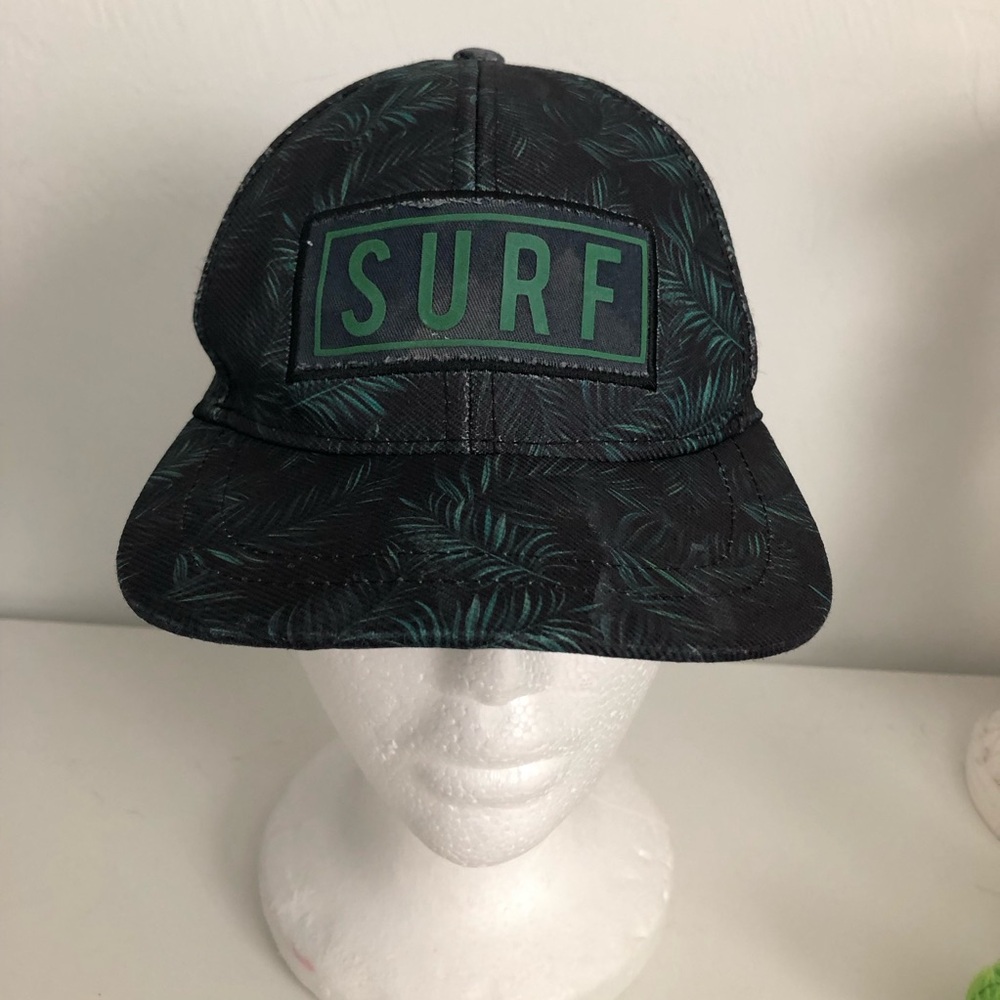 MSurf Patch Black & Green Tropical Print Cap